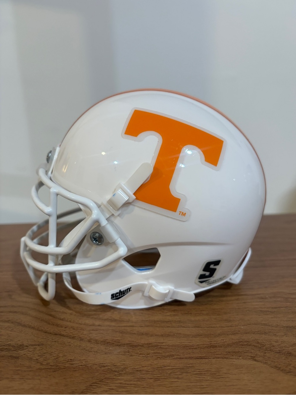SCHUTT Tennessee Volunteers Mini Football Helmet - White & Orange